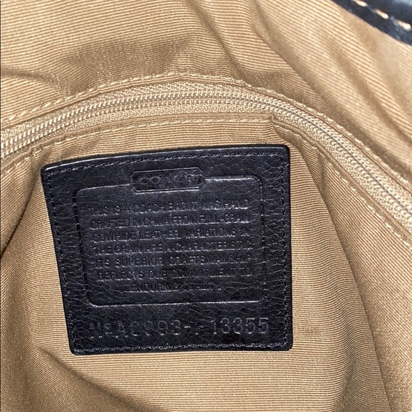 Coach 2PC black leather crossbody and wallet - Picture 5 of 8